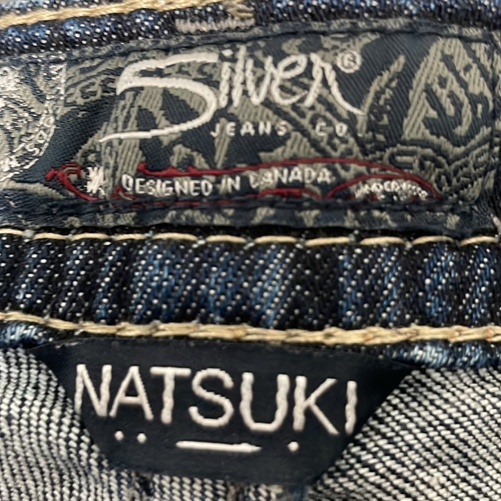 Silver Jeans - Picture 8 of 10